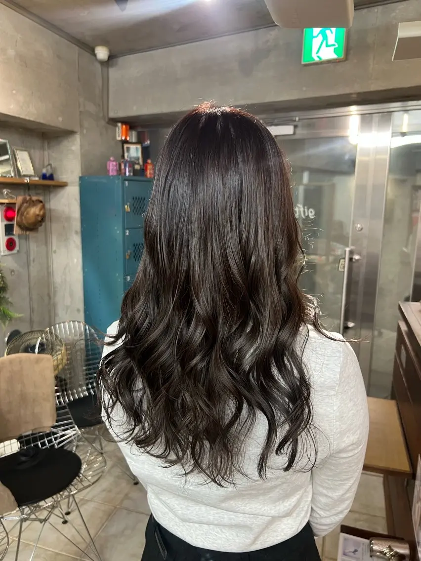 ロング カラー アッシュ アッシュグレー アッシュグレージュ グレージュ ヘアカラー 土田かほ/本日🈳 透明感カラー🍃のヘアスタイル