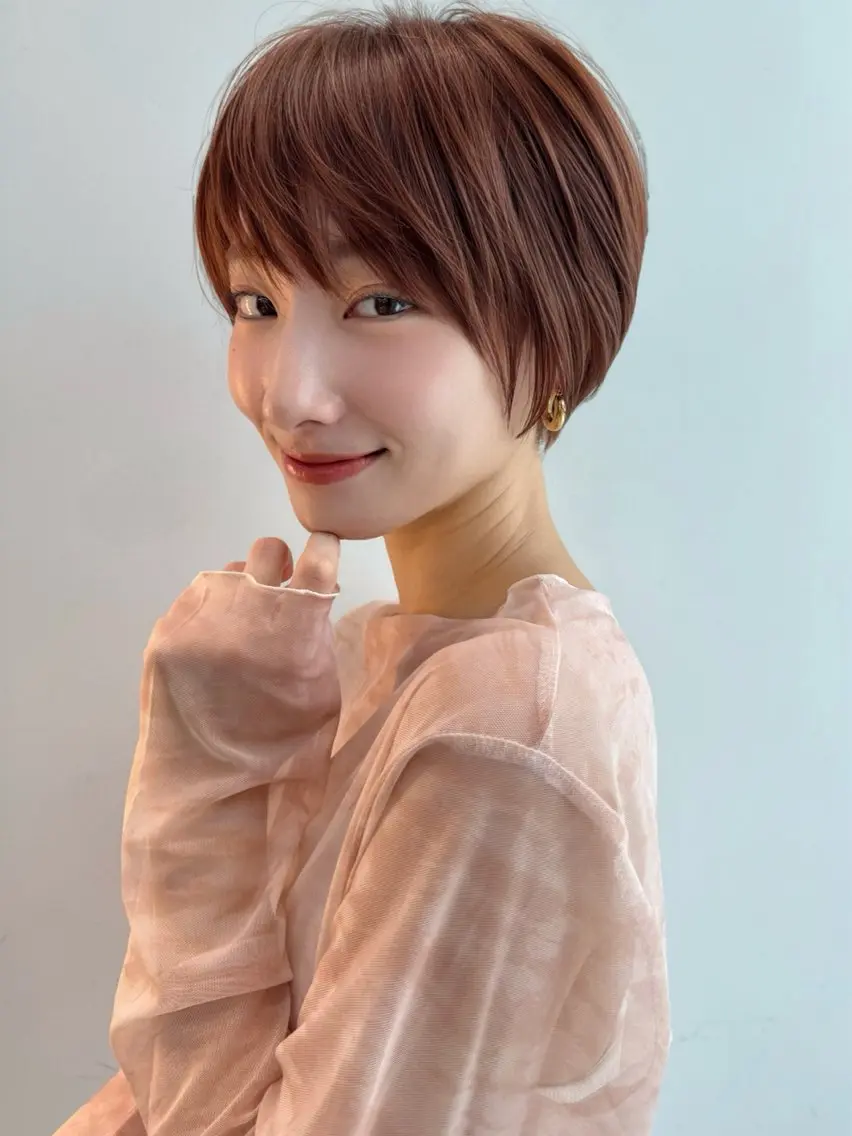 ショート カラー 丸みショート ベージュカラー ショートヘア 戸塚 直人のヘアスタイル
