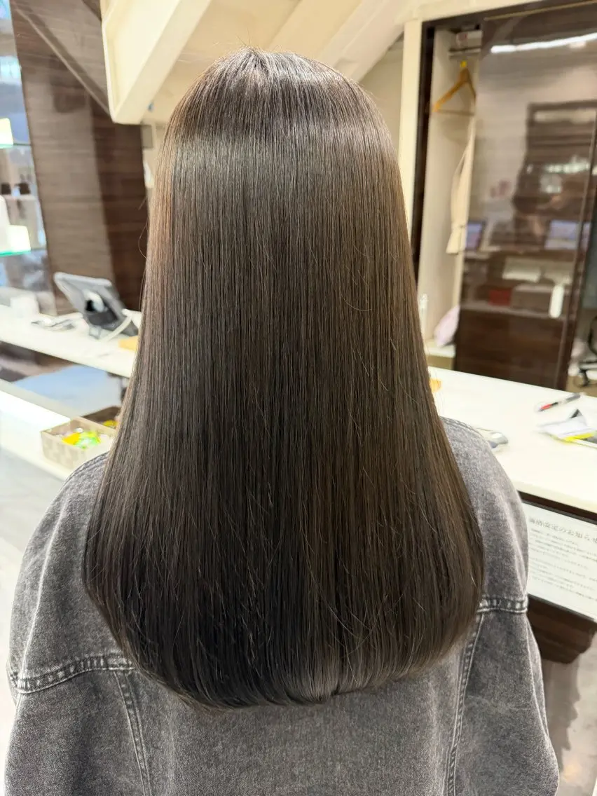 ロング カラー ヘアカラー 渡部 子龍のヘアスタイル