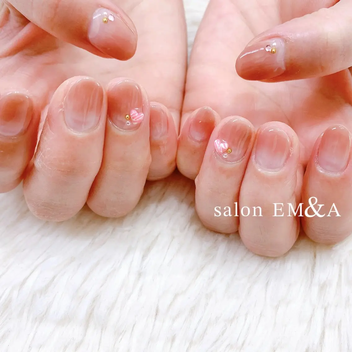ネイル バレンタイン ハンドネイル salon EM&A emiのネイルデザイン