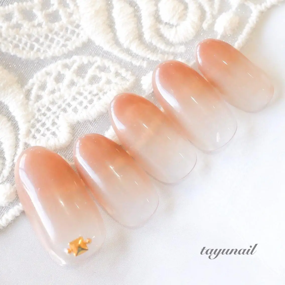 ネイル アートネイル ジェルネイル グラデーション ニュアンスネイル ワンカラーネイル ハンドネイル ネイルサロン 【たゆnail】のネイルデザイン