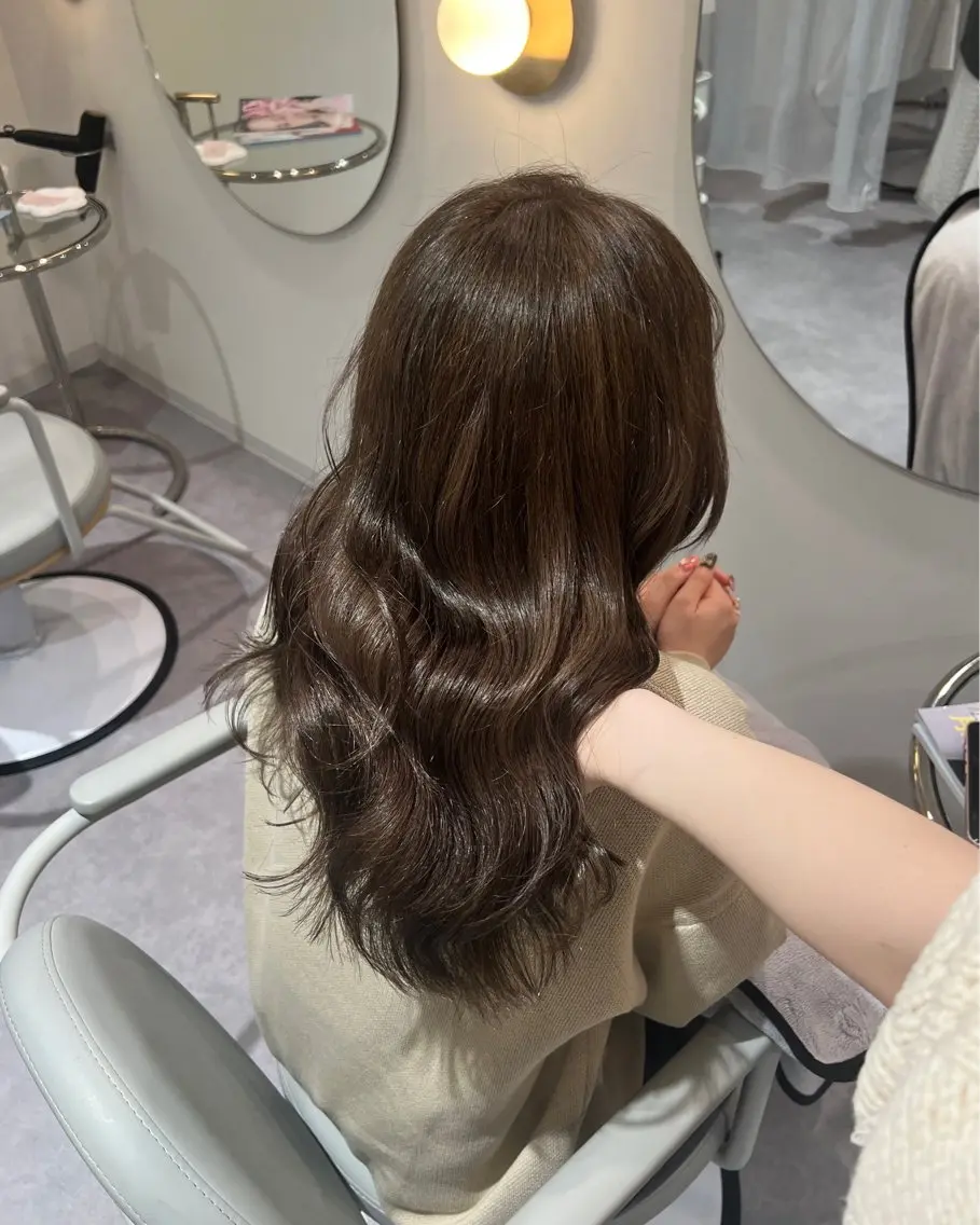 セミロング ヘアカラー トリートメント 美髪✨艶髪✨髪質改善 カラー特化🌙鈴屋和のヘアスタイル