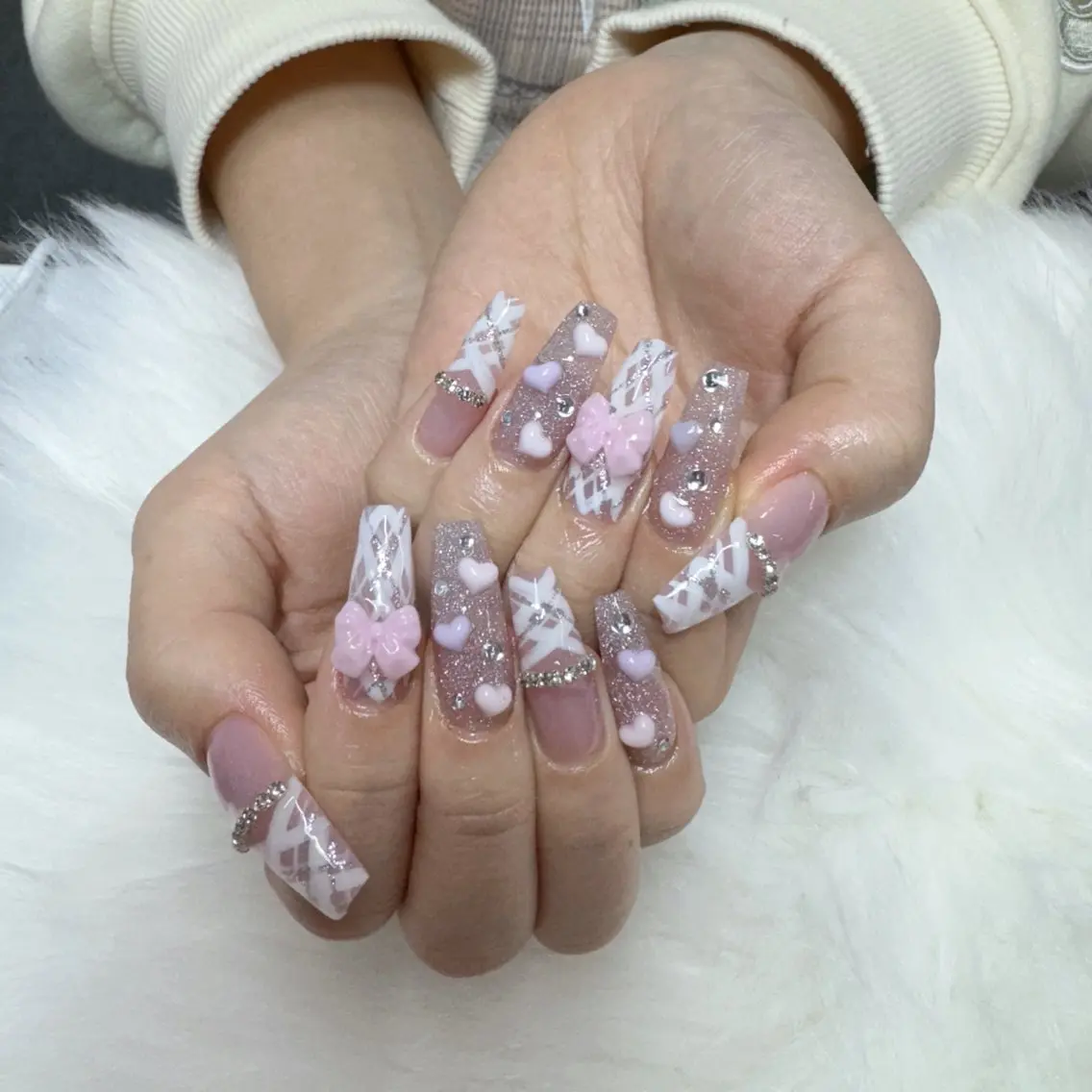 ネイル ハンドネイル 🎀nana🫧 ワンホンネイル🎀のネイルデザイン
