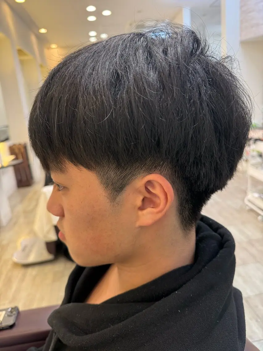 ショート メンズ 永井 天斗のヘアスタイル