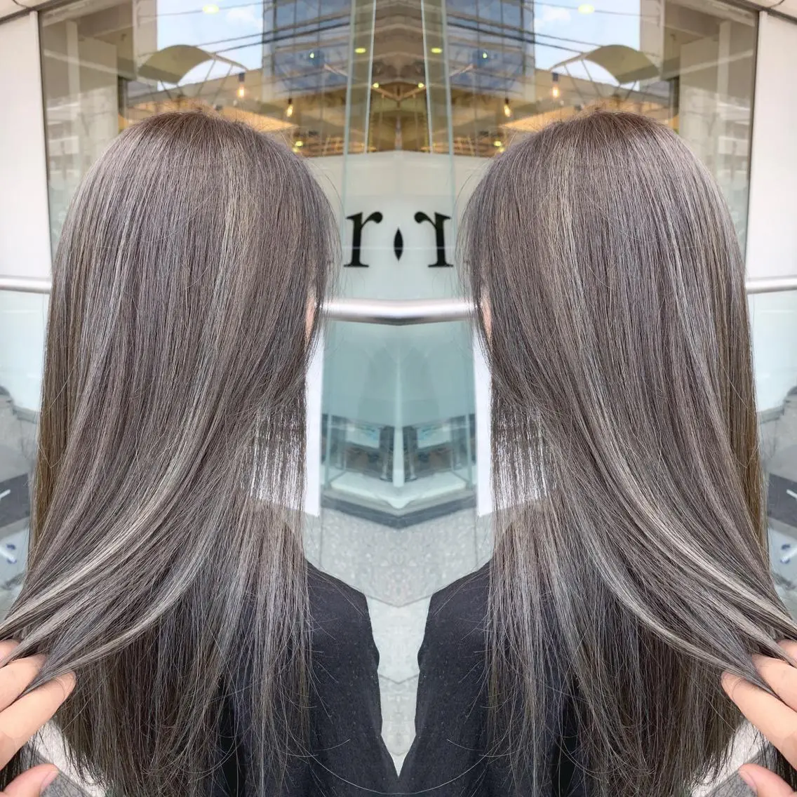 ロング カラー ハイライトカラー ハイライト 青木 茂樹⭐️ 透明感カラーのヘアスタイル