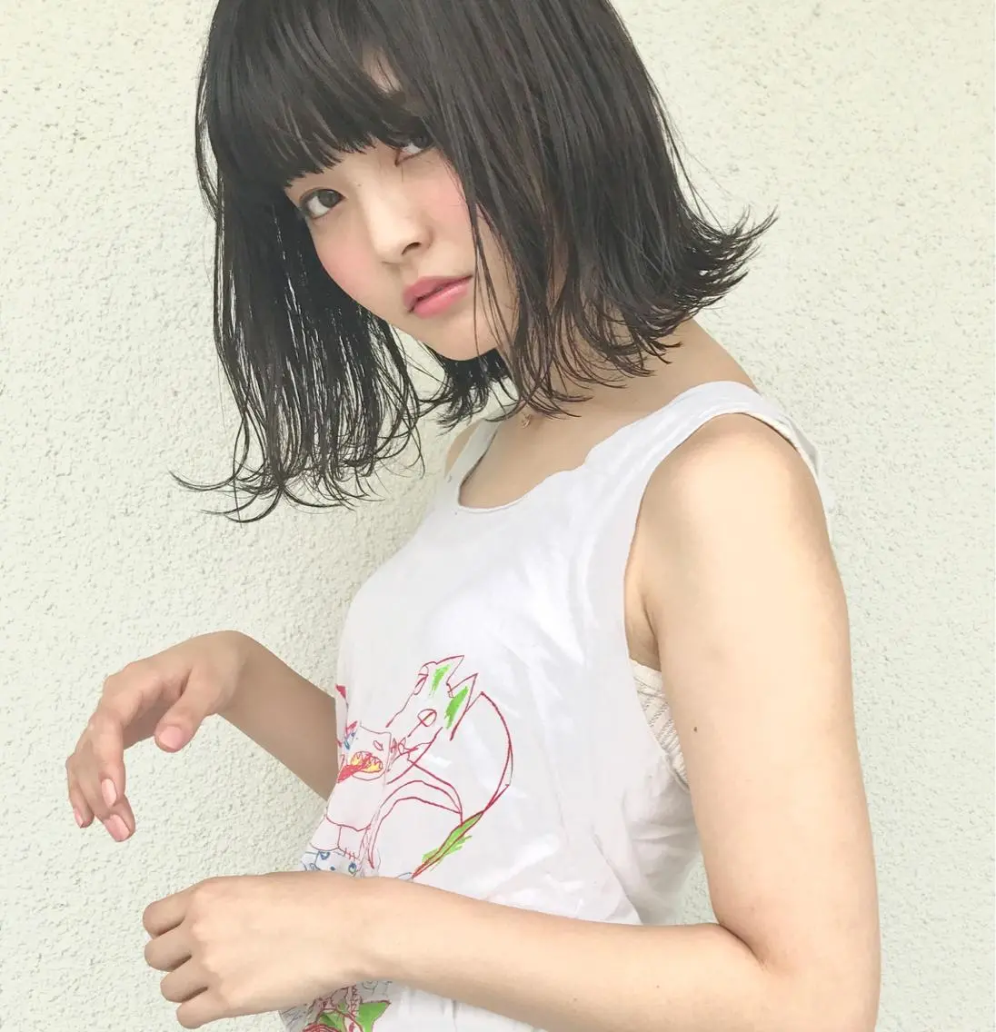 ミディアム ヤスドミ ケイスケのヘアスタイル