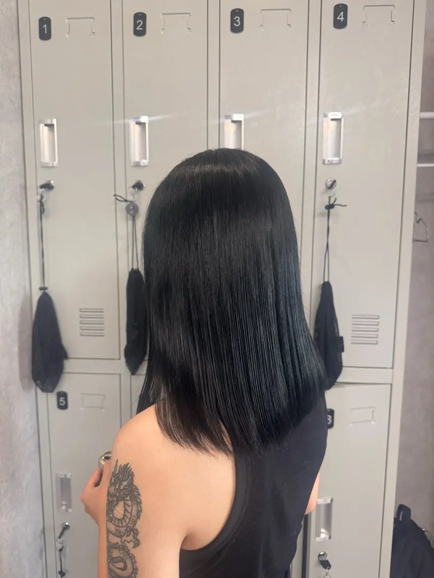 セミロング kurune chikaのヘアスタイル