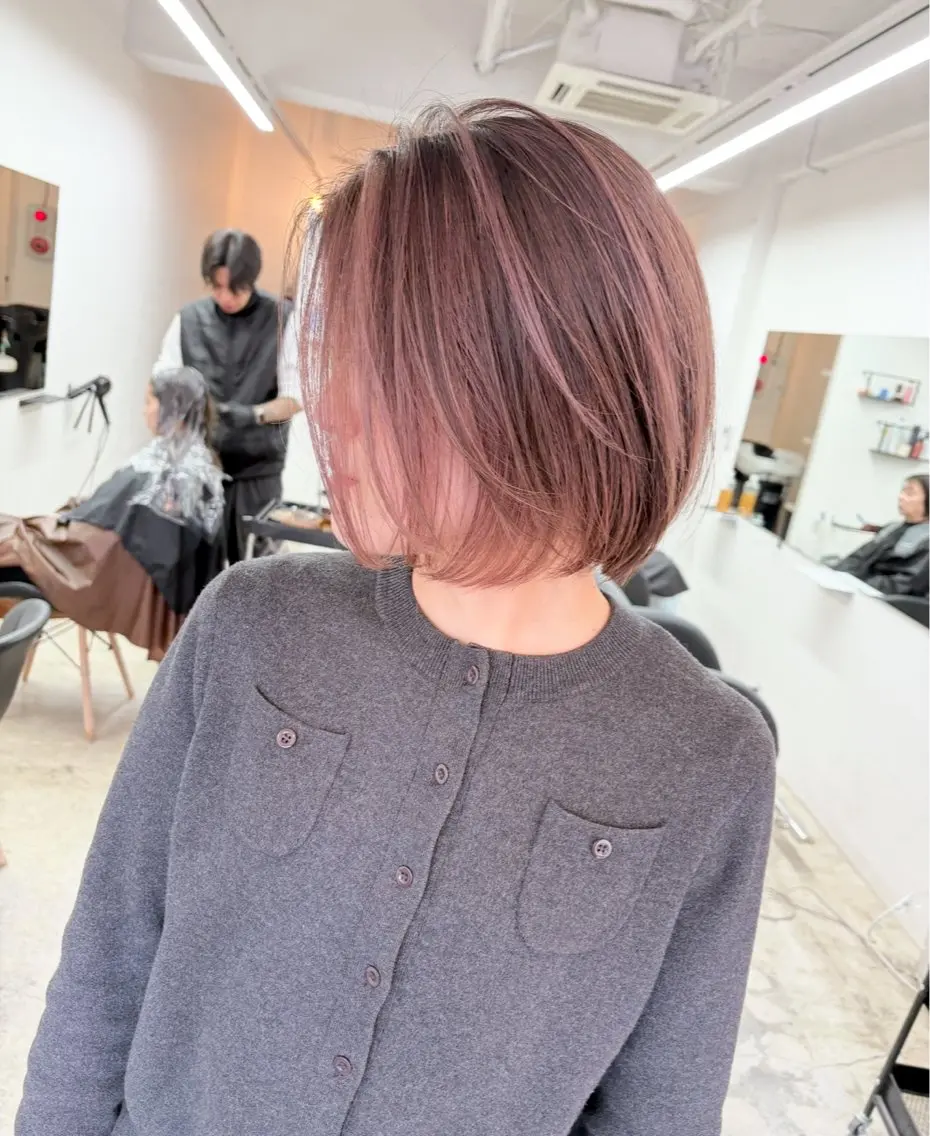 ショート ボブ レイヤーカット カット ヘアカラー 佐藤 崇文のヘアスタイル