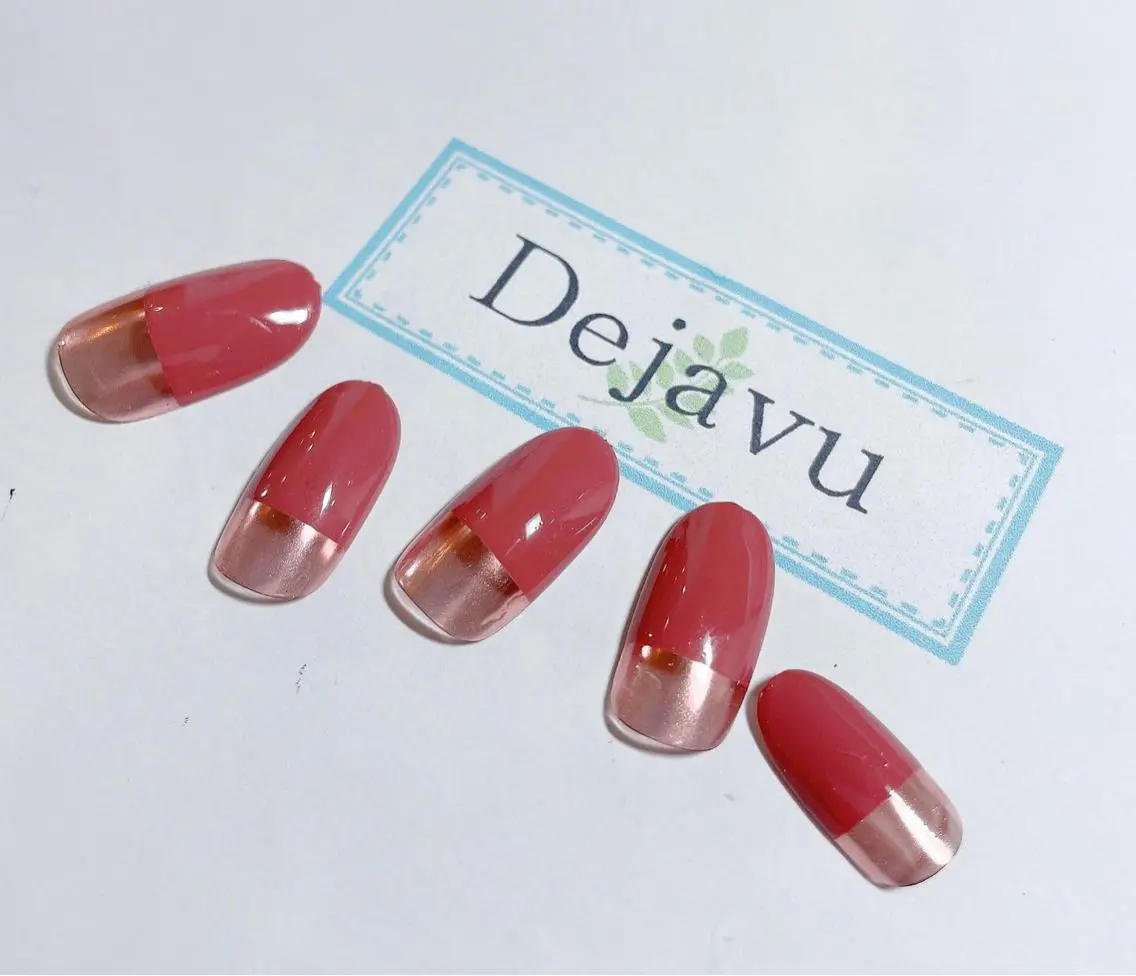 ネイル アートネイル ジェルネイル マグネットネイル ミラーネイル ニュアンスネイル ハンドネイル Nail salon Dejavu 🌿のネイルデザイン