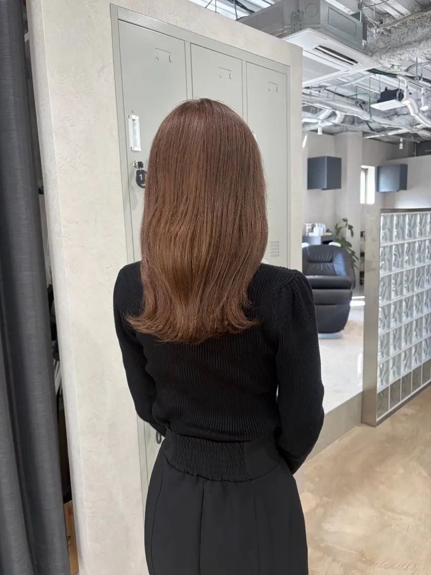 ミディアム ヘアカラー トリートメント Uni. wakabaのヘアスタイル