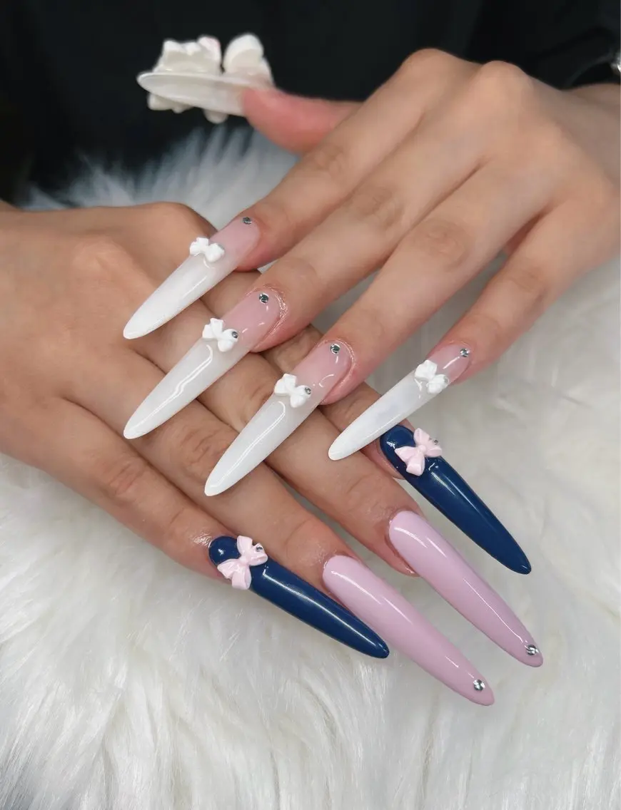 ネイル アートネイル オーロラネイル チークネイル 長さ出し フットネイル ハンドネイル Chan nailsのネイルデザイン