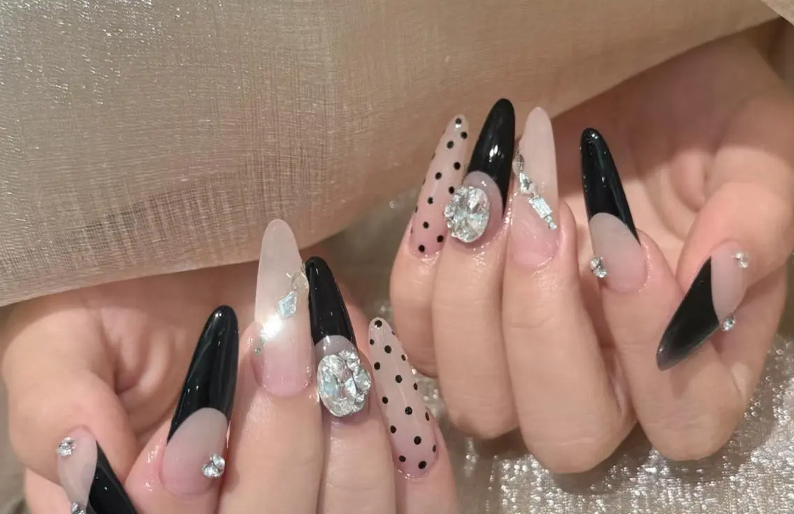ネイル ハンドネイル TiTi Nail🫧のネイルデザイン