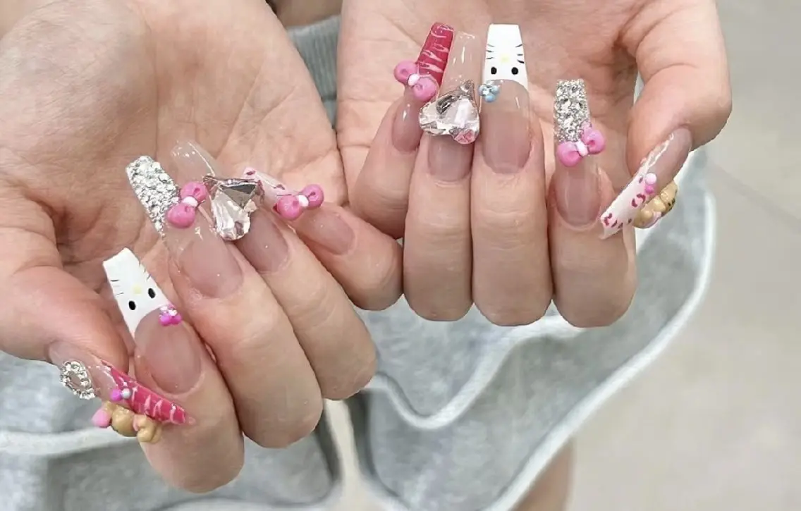 ネイル ハンドネイル スカルプ専門店 D-Beautyのネイルデザイン