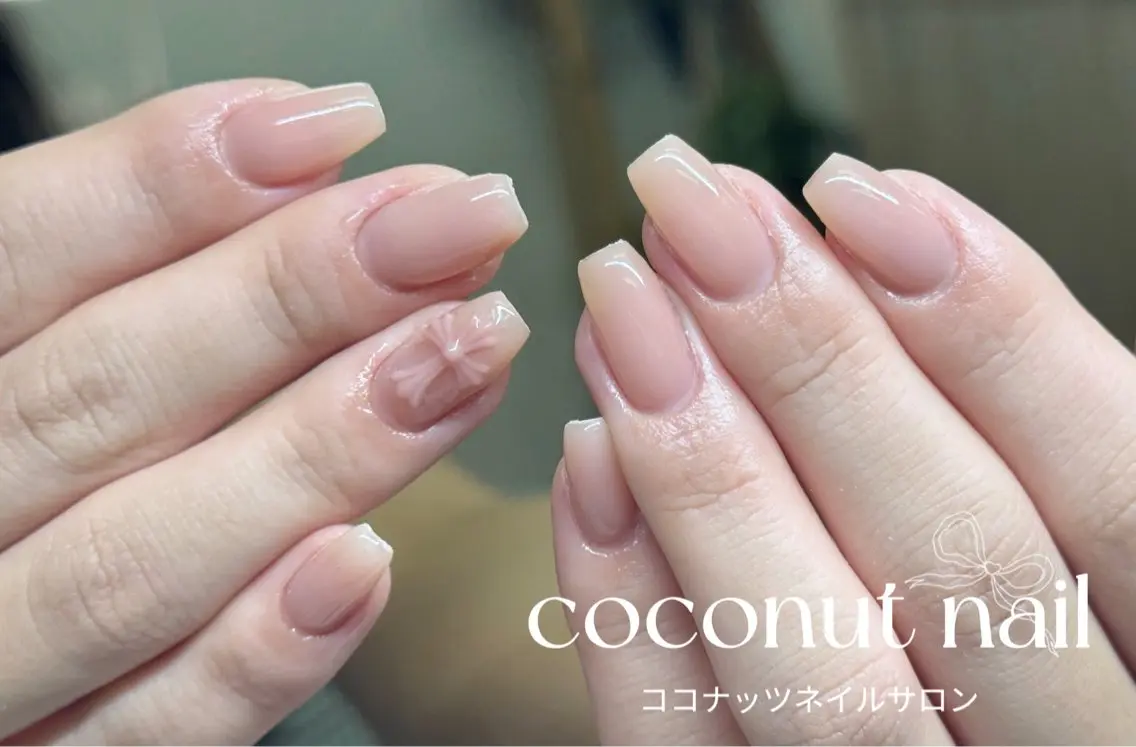 ネイル べっ甲ネイル フレンチネイル キラキラネイル マグネットネイル 大理石ネイル(マーブル) ハンドネイル 神田 ココナッツのネイルデザイン