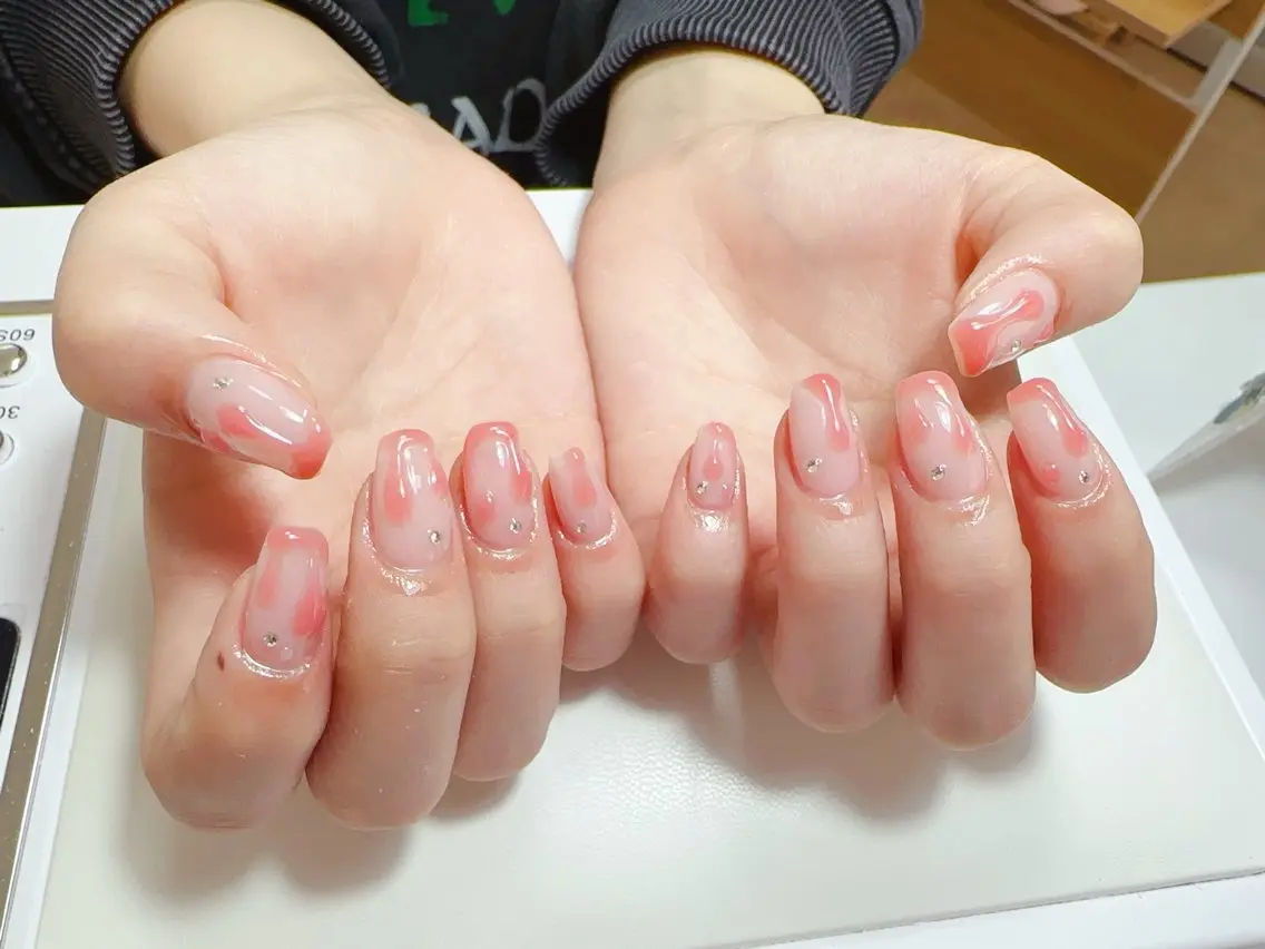 ネイル ハンドネイル NAIL CIRCLESのネイルデザイン