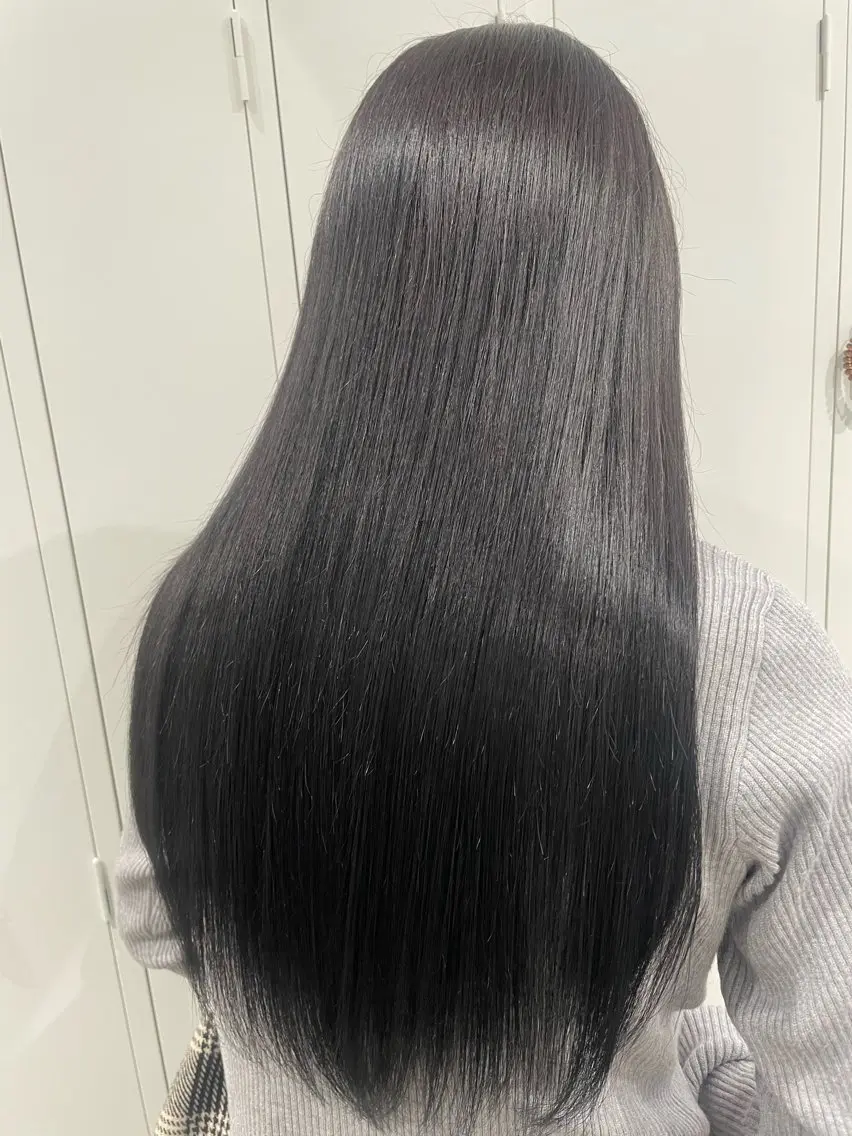 ロング ヘアカラー トリートメント 🌐🪬髪質改善/ 透明感カラーのヘアスタイル