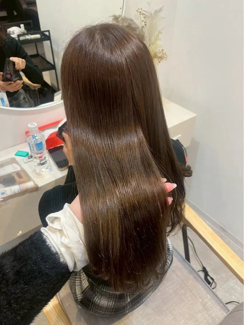 ✨️ご新規様限定✨️🍁 ブリーチなしブラウンカラー🍁うる艶ワンカラー+1step treatment🫧の写真
