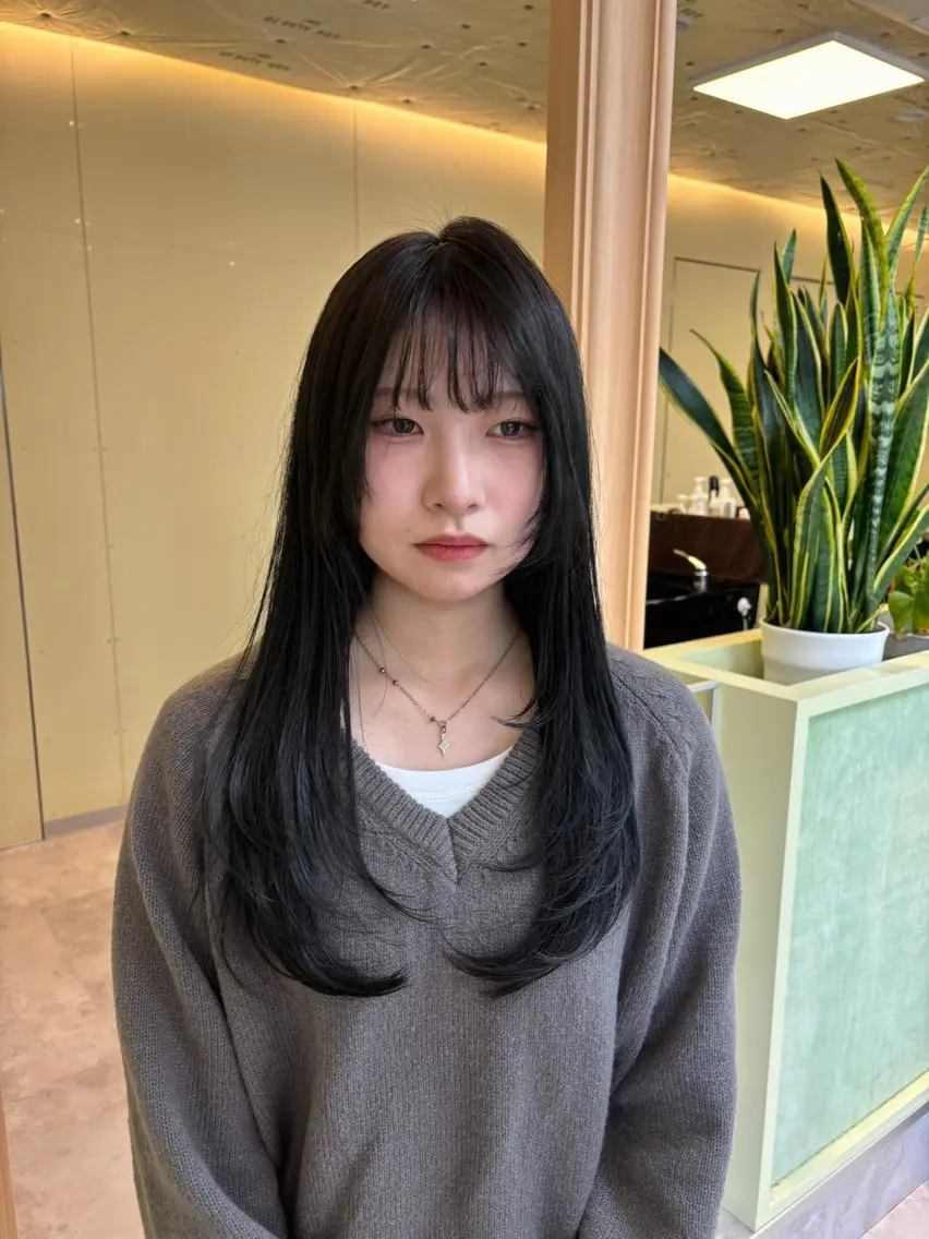 セミロング カット ヘアカラー トリートメント 竹田 佳奈のヘアスタイル