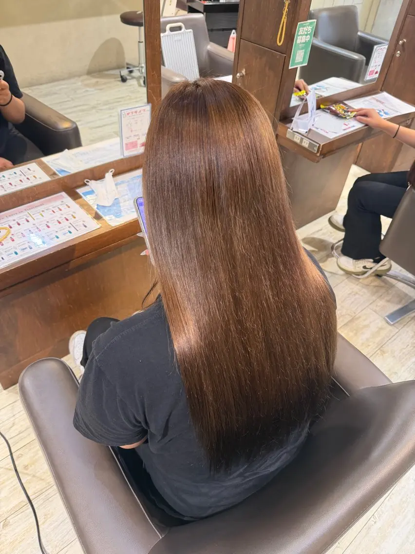 カラー 神野 流嘉のヘアスタイル