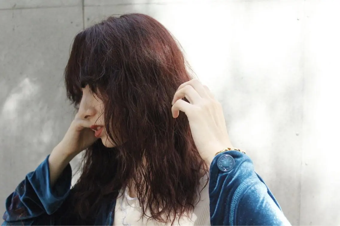 セミロング カラー パーマ 渋谷  中性ヘア あかりのヘアスタイル