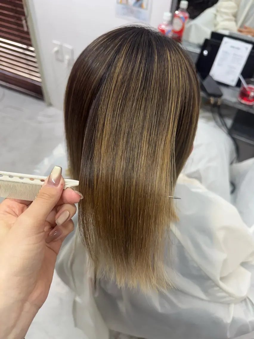 ミディアム 髪質改善 縮毛矯正 トリートメント 櫻井 桃子のヘアスタイル