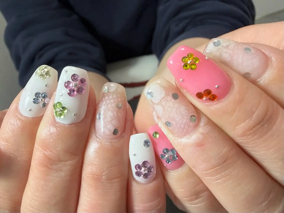 ネイル 12 designのネイルデザイン