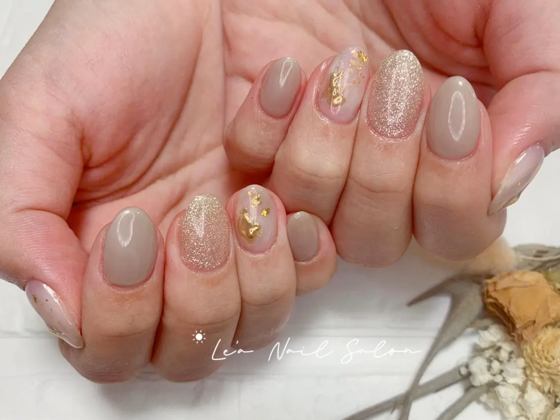 ショート カラー ネイル Le’a NailSalonのネイルデザイン