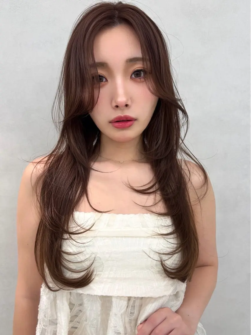 ロング ﾕｰﾘ 艶髪🥀カラー🤍のヘアスタイル