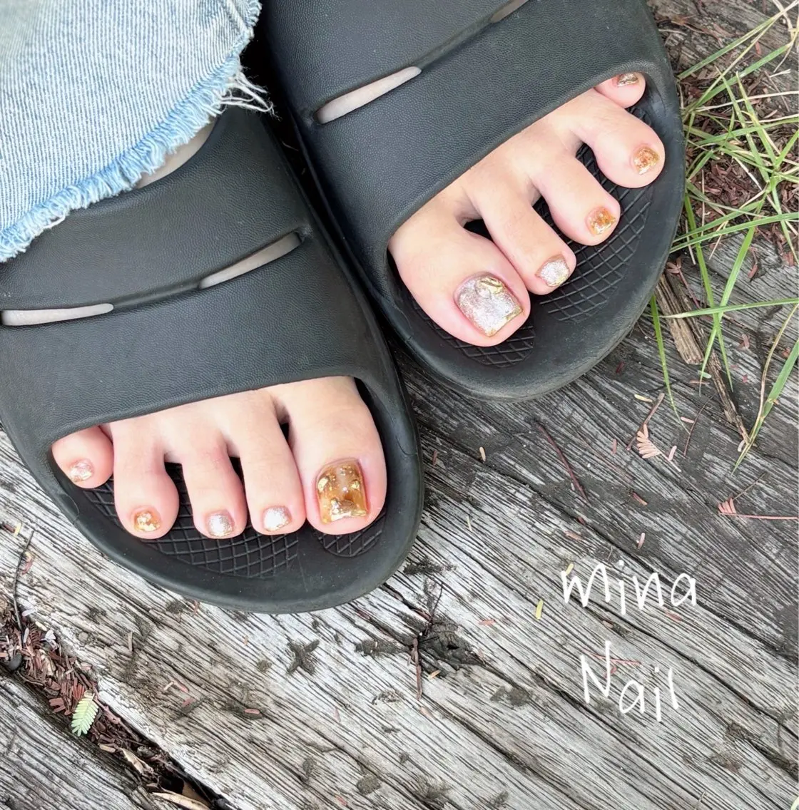 ネイル べっ甲ネイル フットネイル mina Nailのネイルデザイン