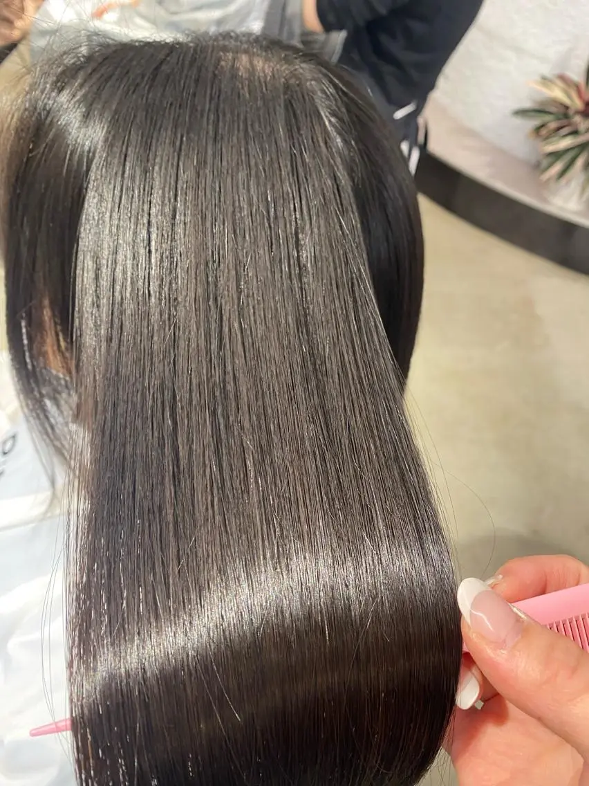 ⭐️💇🏻♀️酸性ストレート(ロング料金なし)+リンケージトリートメント⭐️の写真