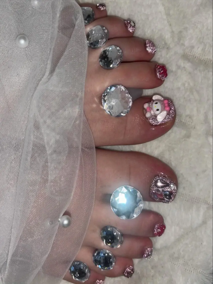ネイル フラッシュネイル ラメ(グリッター) フットネイル nail salon はるりのネイルデザイン