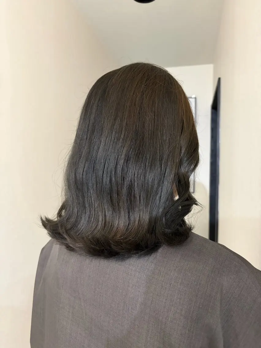 ミディアム ヘアカラー トリートメント NARVIS cocomiのヘアスタイル