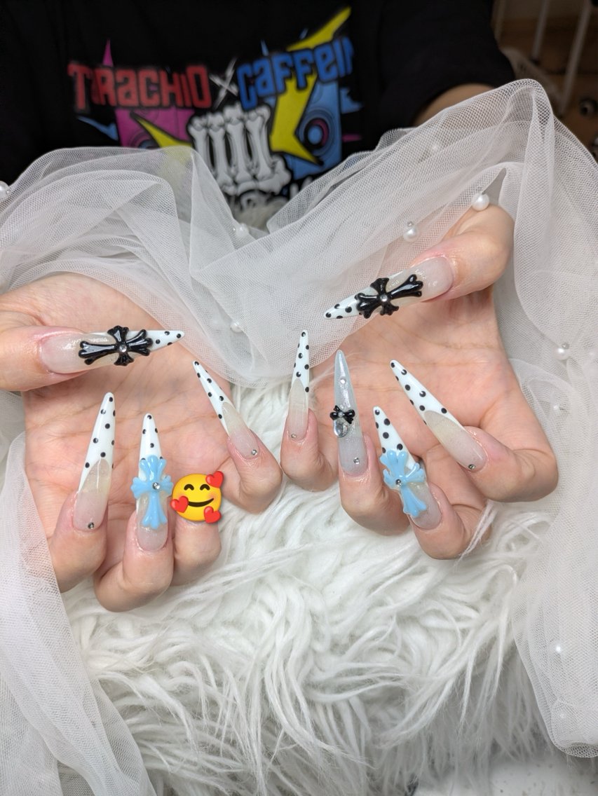 ネイル Queen Nail 柏店　クイーンネイルのネイルデザイン