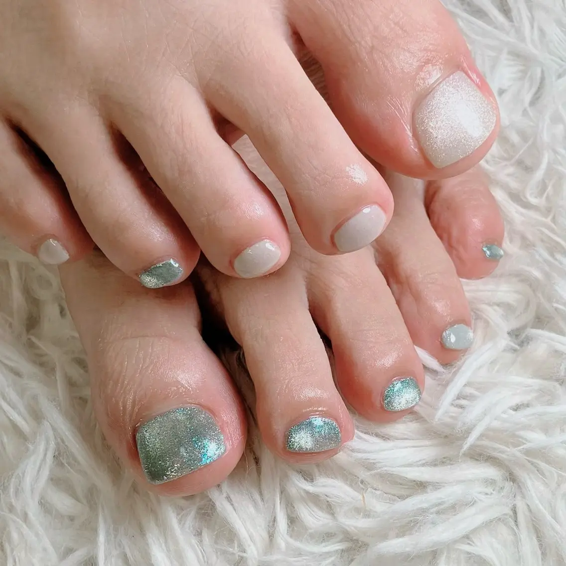 ネイル フットネイル shino🌟 痛ネイルのネイルデザイン