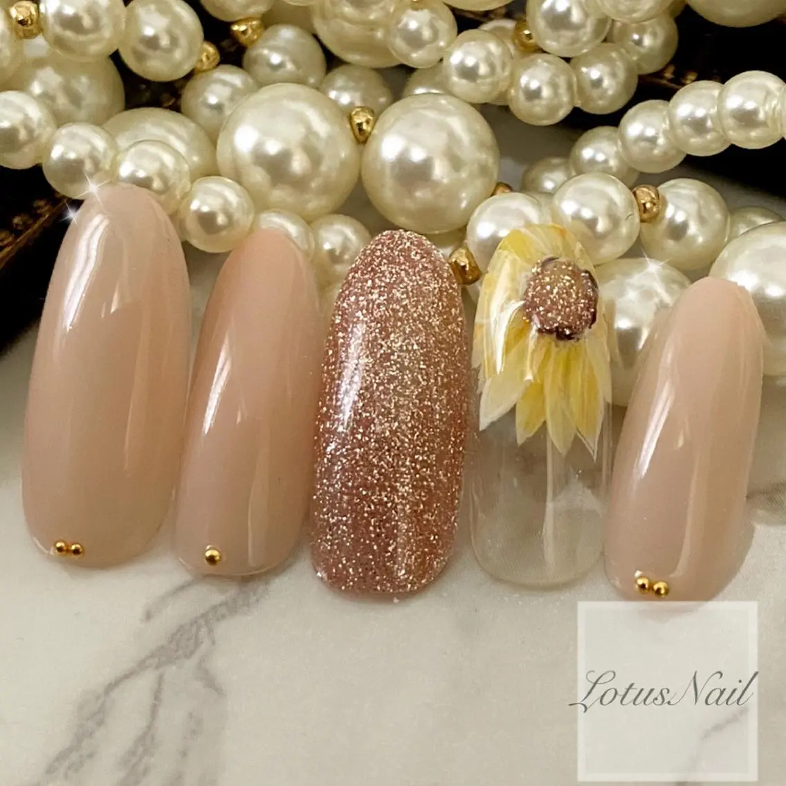 ネイル 夏ネイル Lotus Nailのネイルデザイン