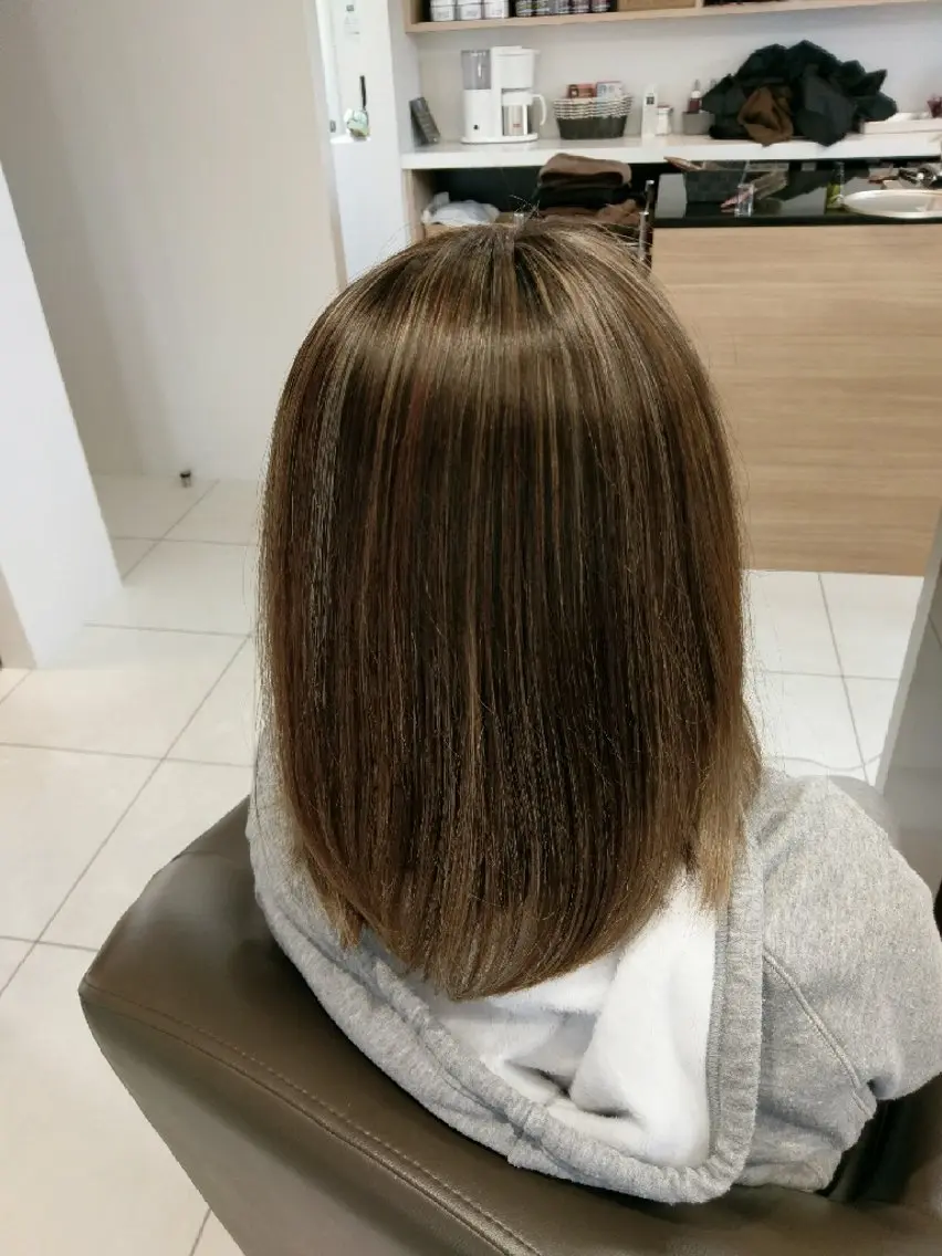 ミディアム ハイライト ヘアカラー 千葉 光春のヘアスタイル