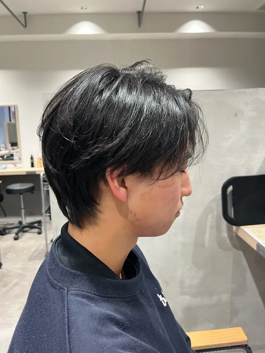 ショート メンズ センターパート マッシュ 宮ケ谷 詩温のヘアスタイル