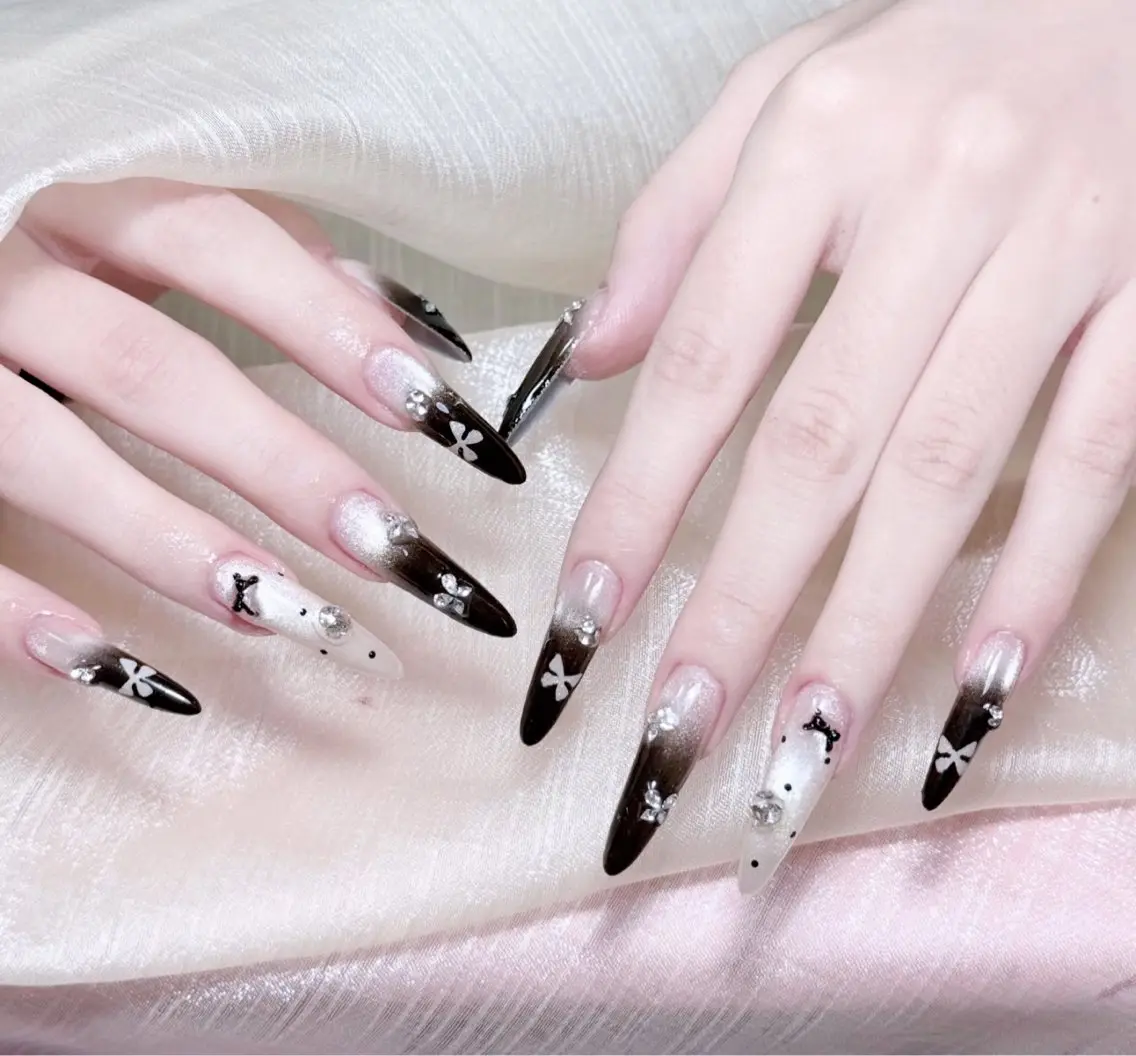 ネイル ハンドネイル ╹◡╹MimoEye lash🌻Nailのマツエク・マツパデザイン
