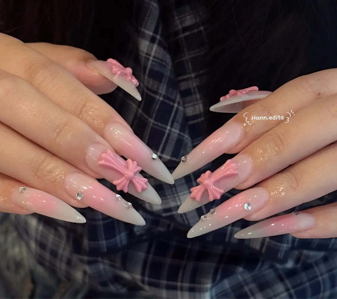 セミロング ハンドネイル Aila Nail ShinOkuboのネイルデザイン