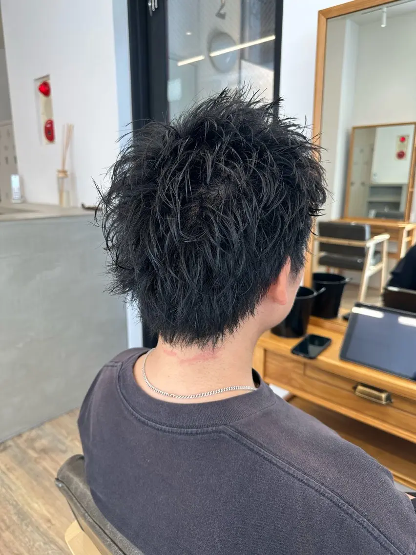 パーマ メンズ メンズパーマ スパイキーショート ツイストスパイラルパーマ スパイラルパーマ カット パーマ ブリーチカラー🔥 パーマ【佐々木凌平】のヘアスタイル