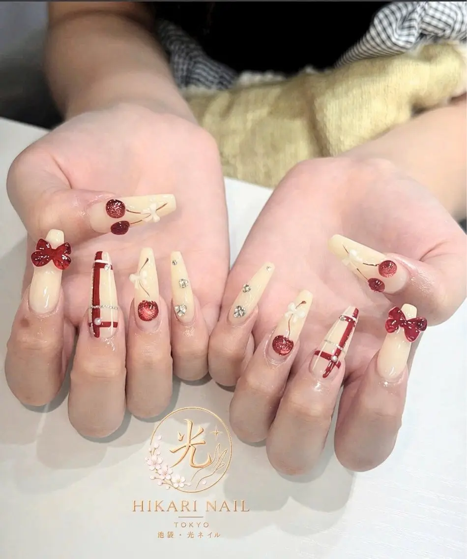 ネイル チークネイル 長さ出し フレンチネイル ガーリー ハロウィン ハンドネイル HikariNail Ikebukuroのネイルデザイン
