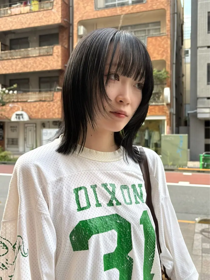 ミディアム カラー アッシュ アッシュグレー アッシュグレージュ 透明感カラー グレージュ カット ヘアカラー トリートメント 艶カラー/レイヤー /atsumi🪷のヘアスタイル