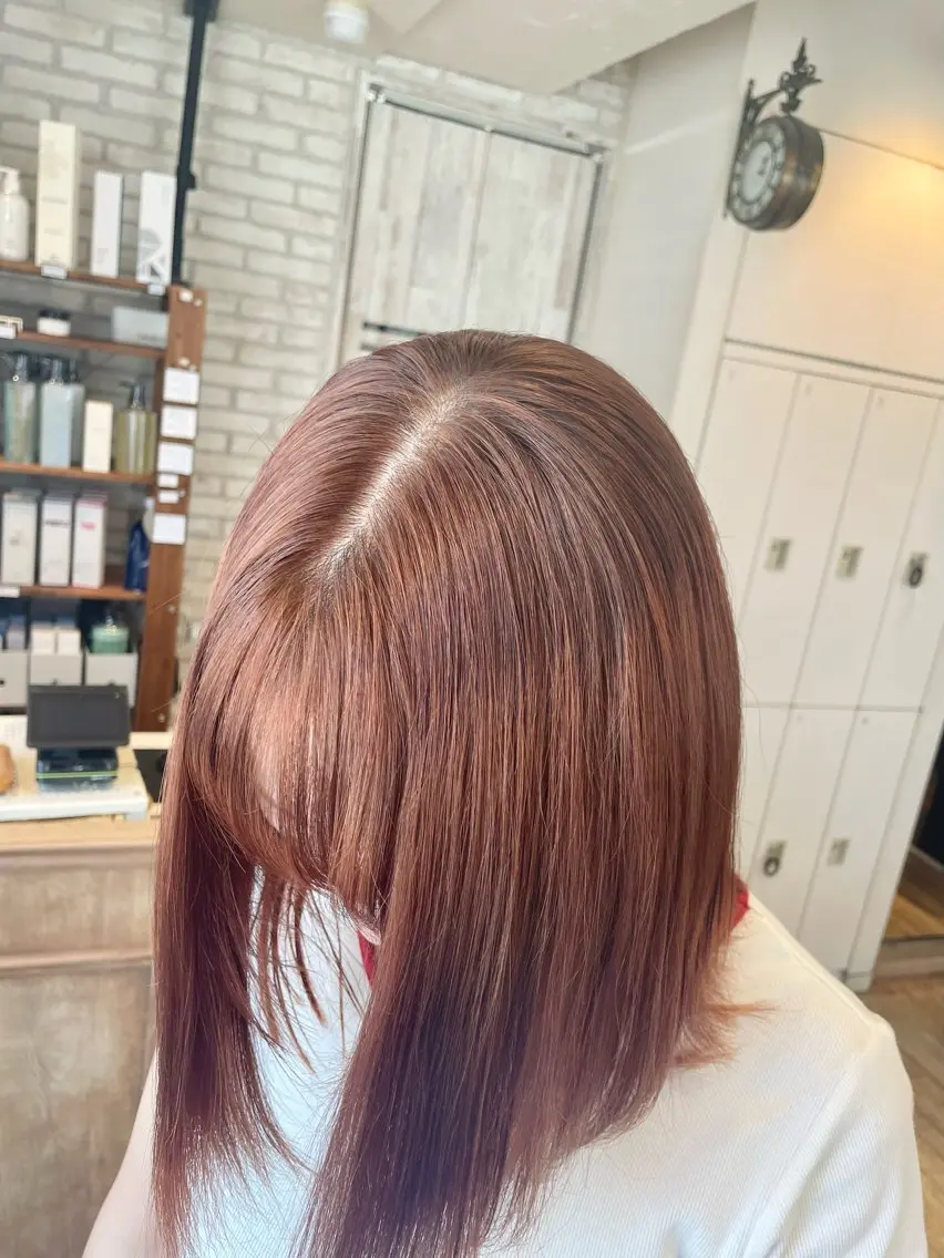 ミディアム カラー ブリーチ ブリーチなしカラー オレンジ ✨横須賀髪質改善✨️ 加藤 百音のヘアスタイル