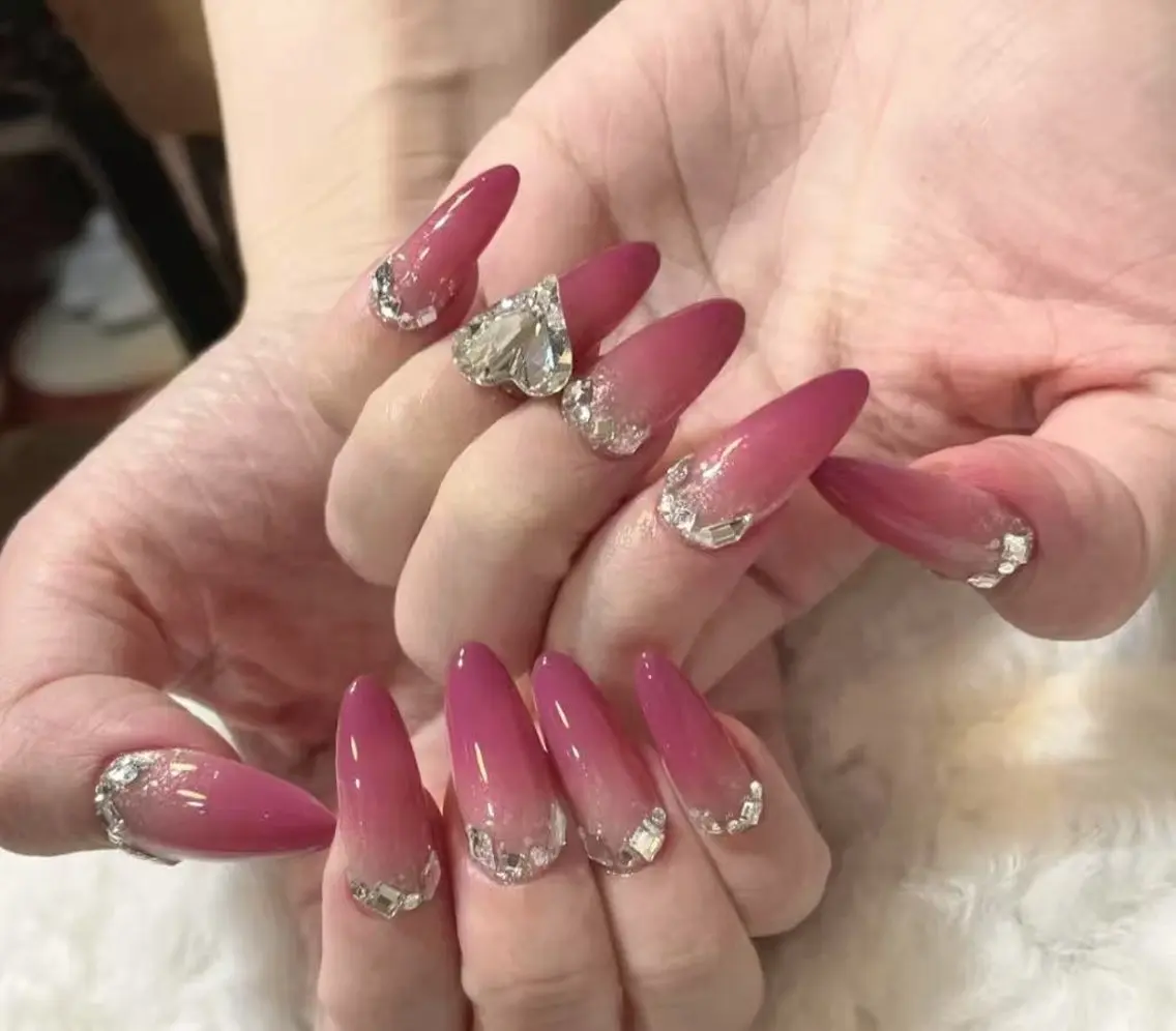 ネイル ハンドネイル Pure&Rich Nailのネイルデザイン