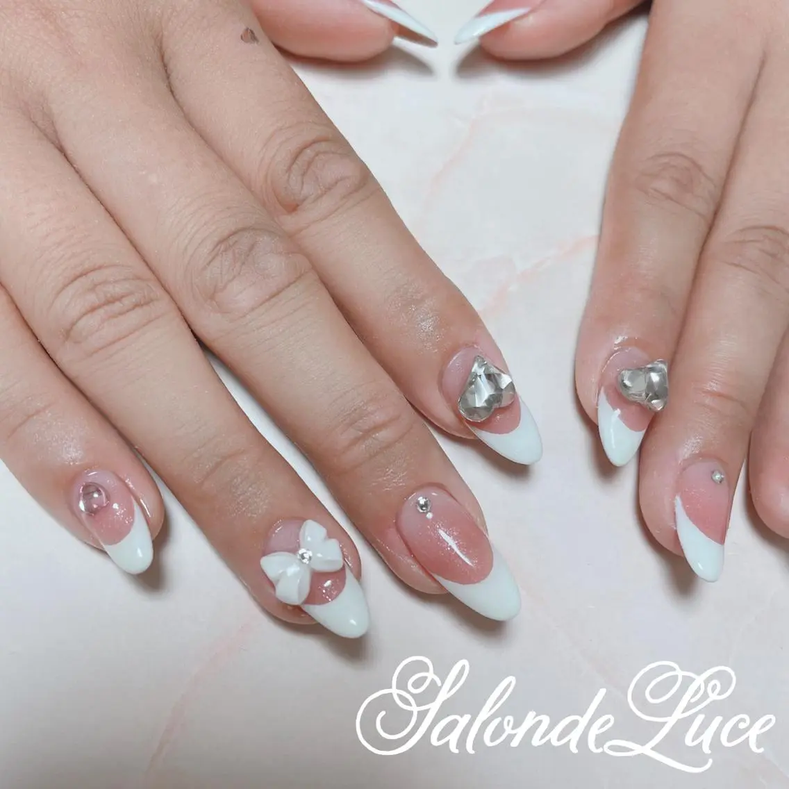 ネイル フレンチネイル グラデーション ハンドネイル Salon de Luceのネイルデザイン