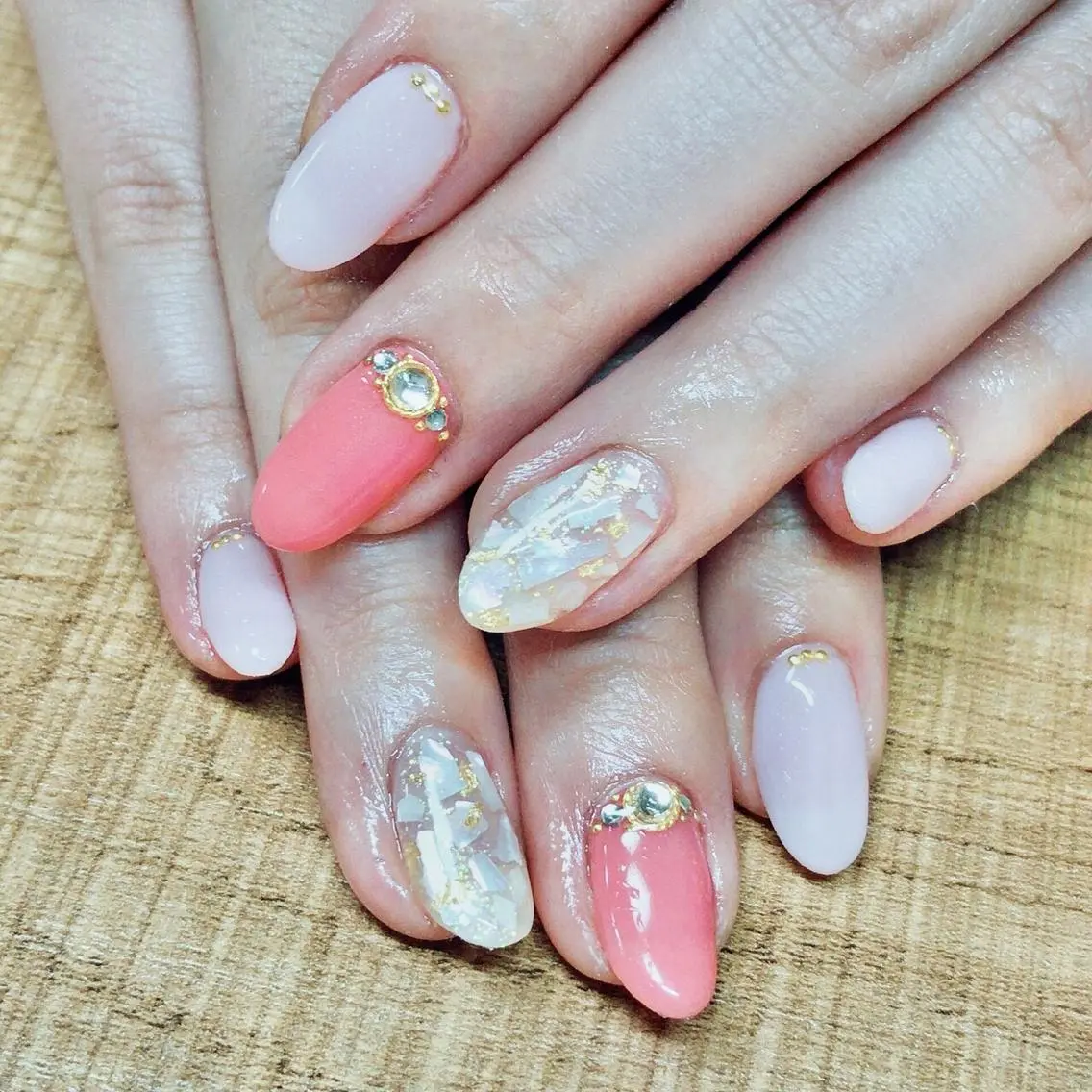 ネイル 安藤 Charlotteのネイルデザイン