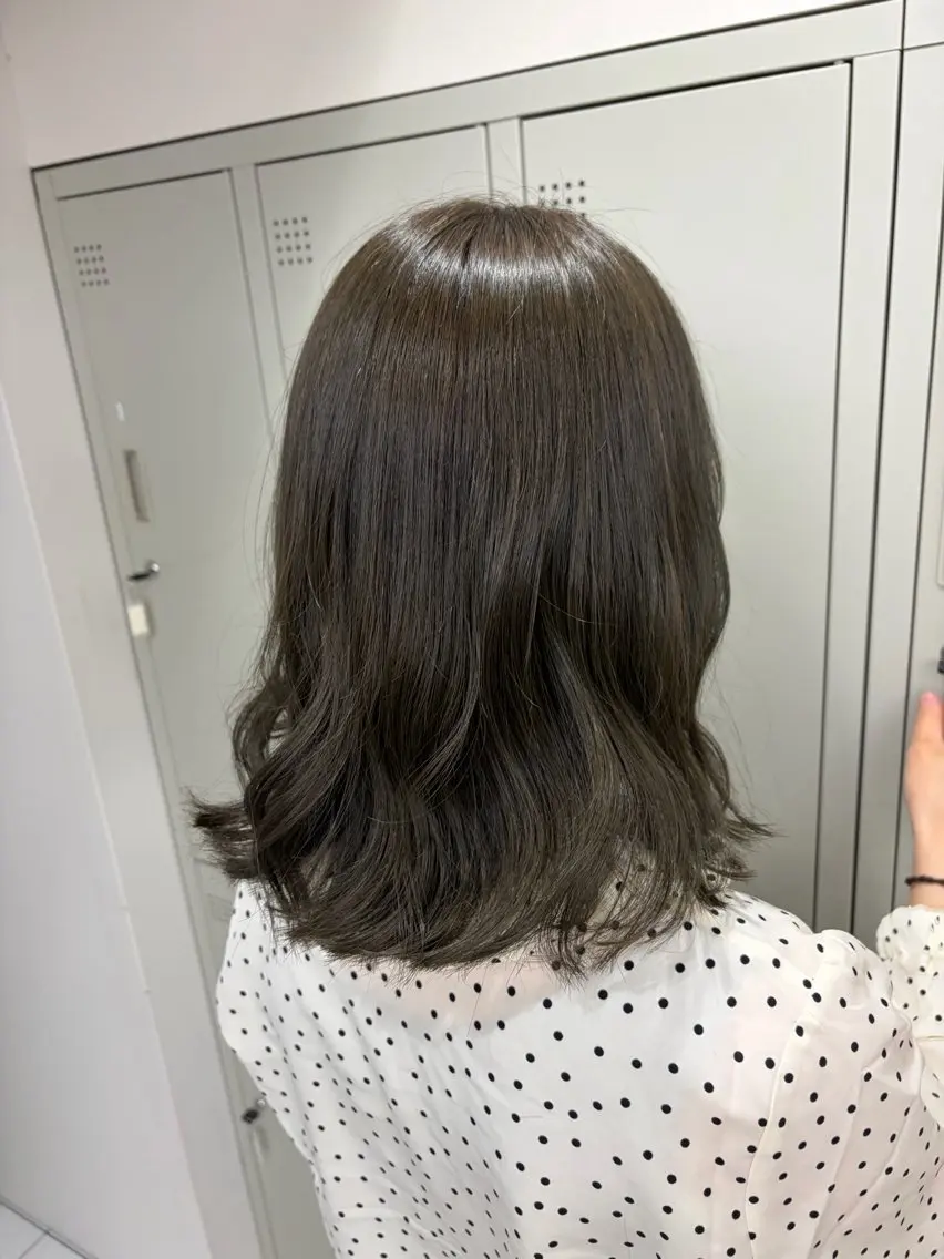 セミロング ヘアカラー EIGHT札幌 🩷Haruka🩷のヘアスタイル