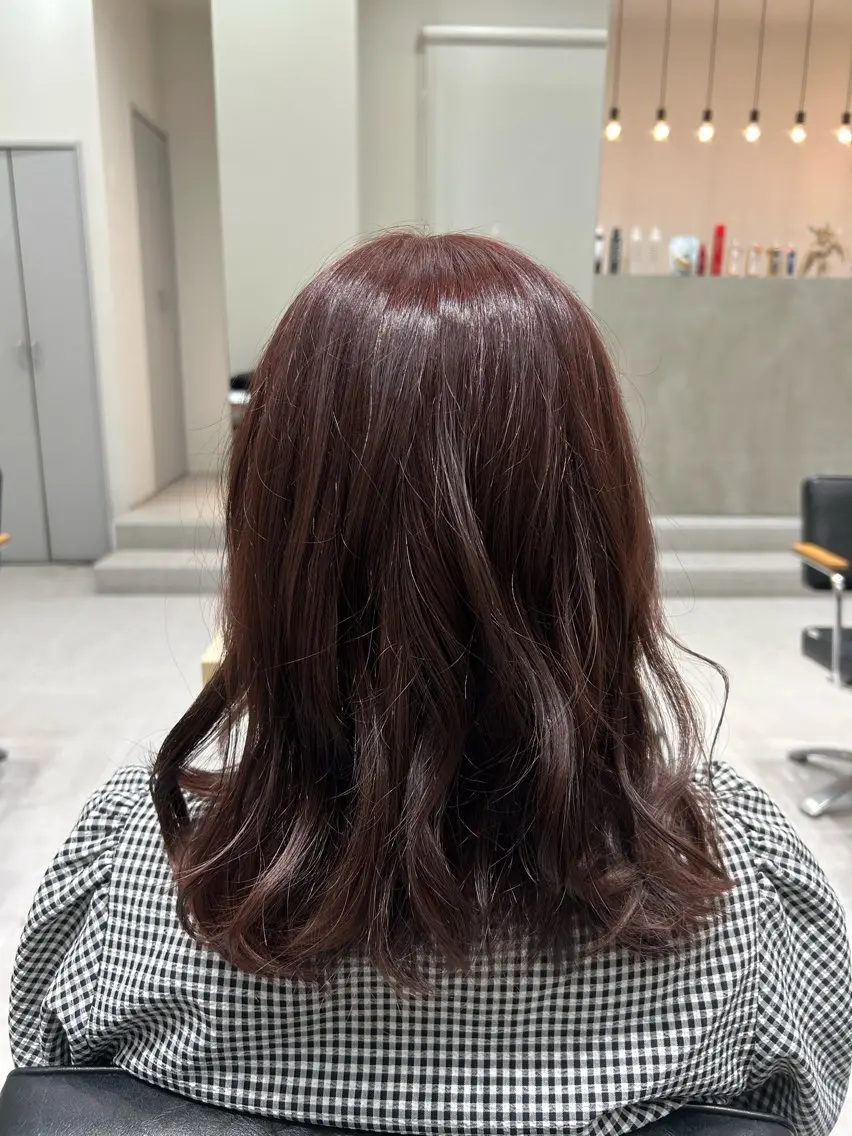 ミディアム カラー ブラウンカラー ピンクカラー ピンクブラウン ヘアカラー み さ☘️ ／ SOYON 栄のヘアスタイル
