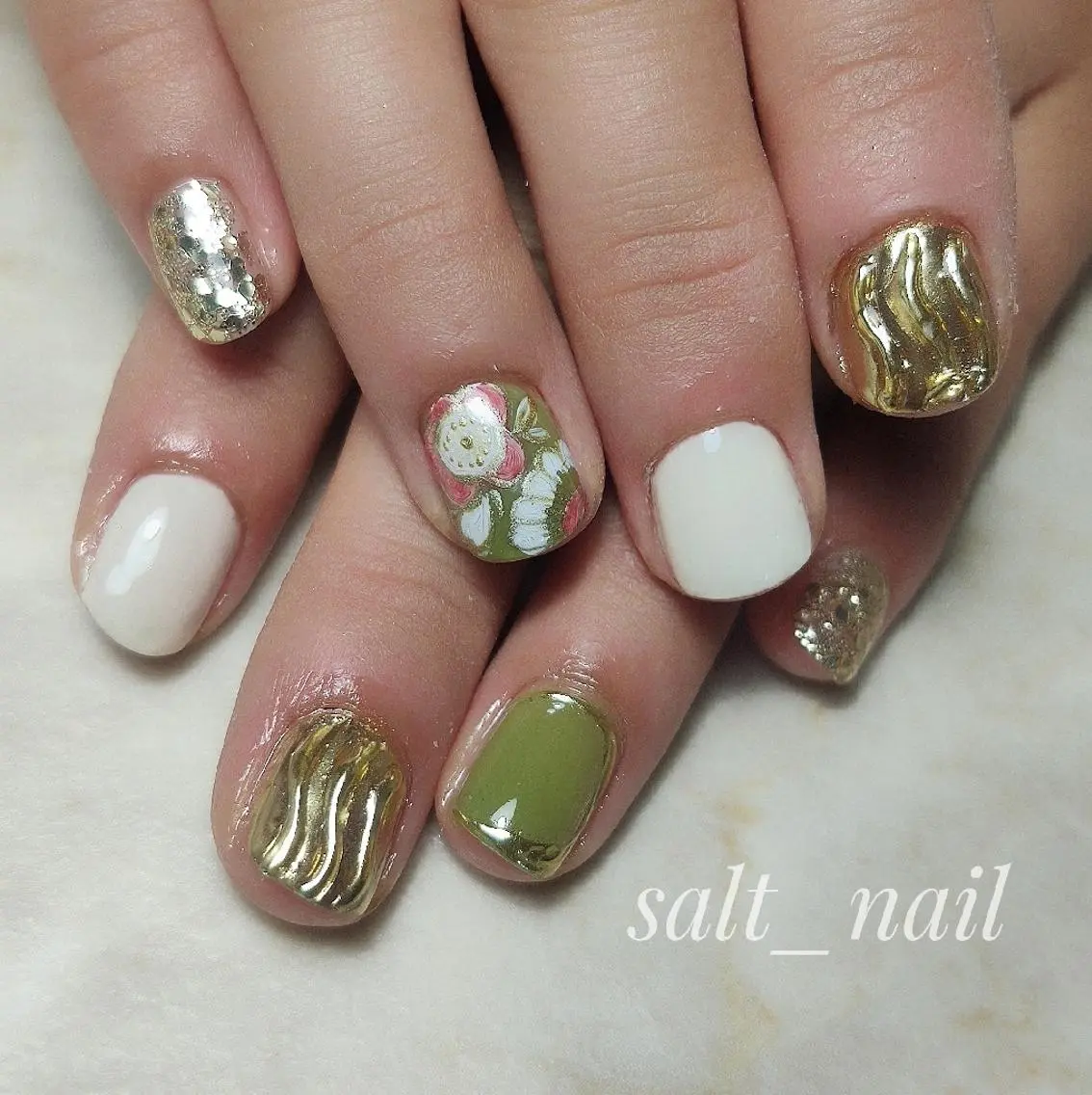 ネイル ミラーネイル ハンドネイル 個人サロン saltnailのネイルデザイン