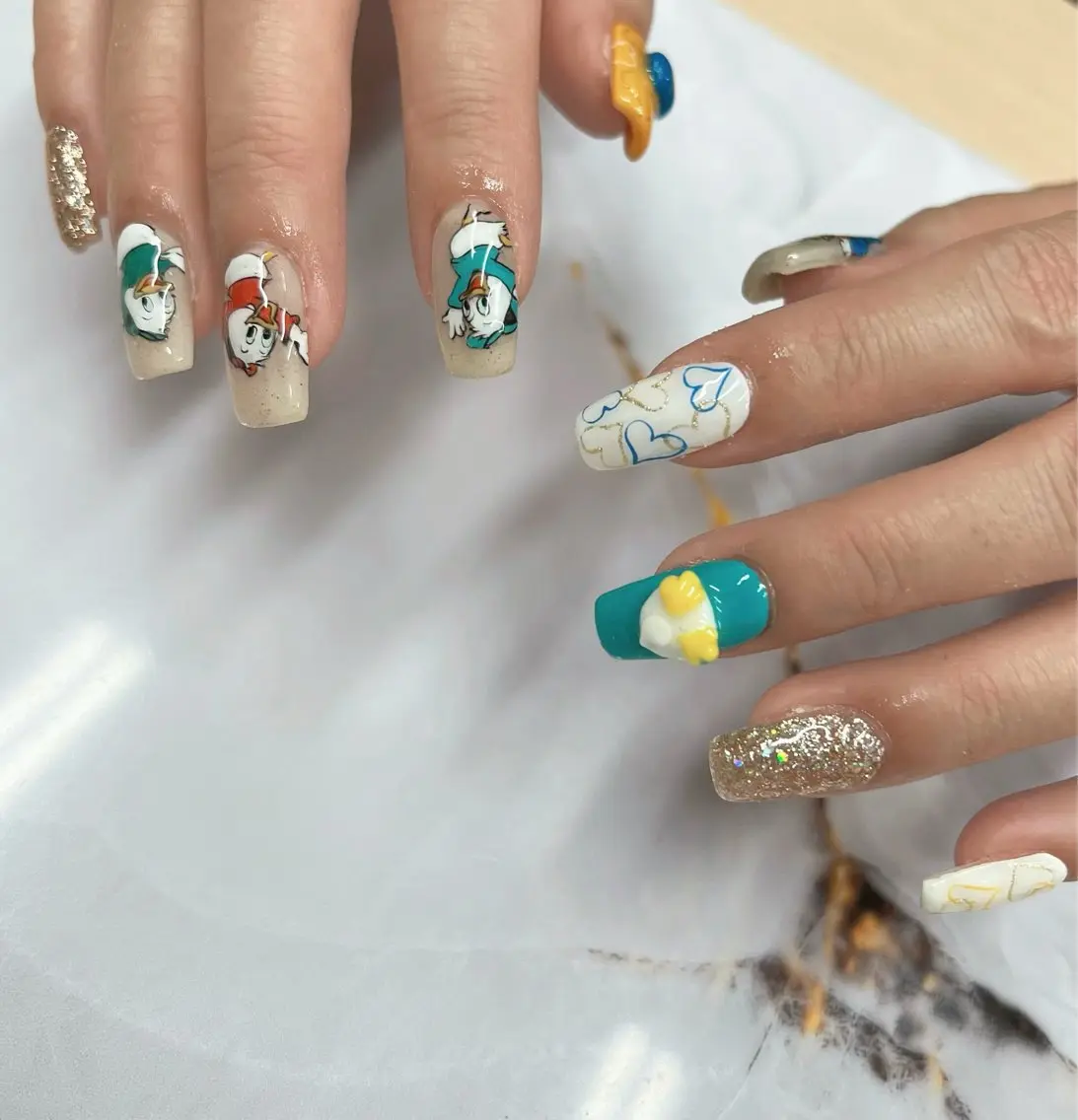 ネイル ハンドネイル Dia Nail AKIのネイルデザイン
